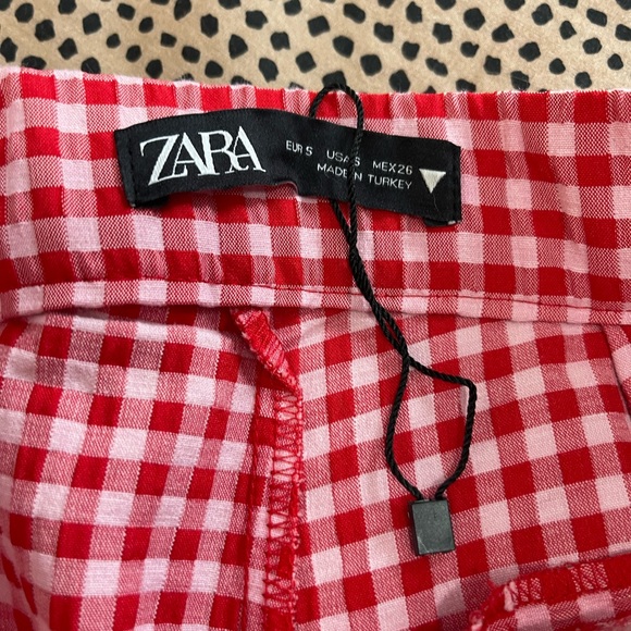 Zara Pants - Picture 2 of 3
